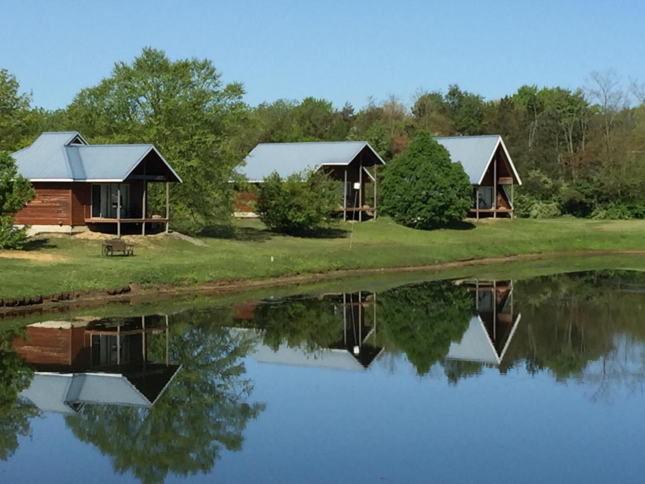 Готель Serenity Springs - Michigan City Springfield Екстер'єр фото